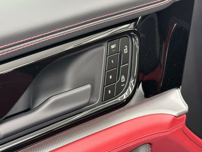 صورة مصغرة 33 لـ 2024 Porsche PANAMERA