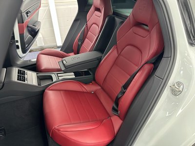 صورة مصغرة 41 لـ 2024 Porsche PANAMERA