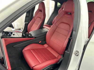 صورة مصغرة 36 لـ 2024 Porsche PANAMERA
