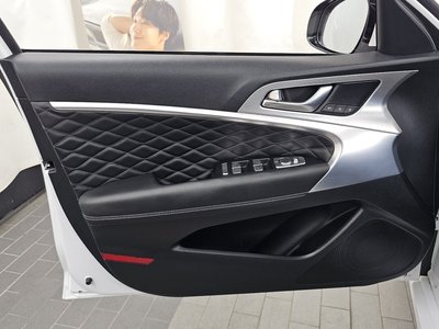 2022 Genesis THE NEW G70 缩略图 14