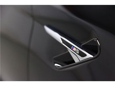 2018 BMW M5 — миниатюра 17