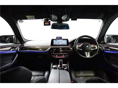 2018 BMW M5 — фото 4