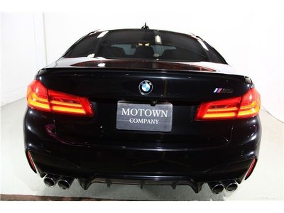 2018 BMW M5 — миниатюра 24