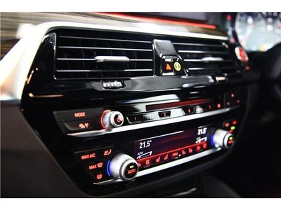 2018 BMW M5 — миниатюра 72