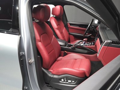 صورة مصغرة 16 لـ 2021 Porsche CAYENNE