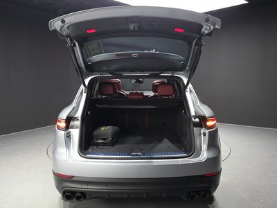 صورة مصغرة 26 لـ 2021 Porsche CAYENNE