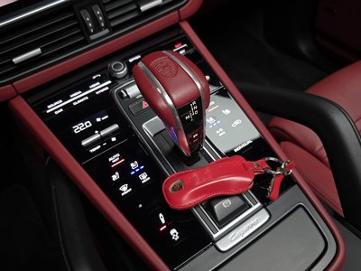 صورة مصغرة 12 لـ 2021 Porsche CAYENNE