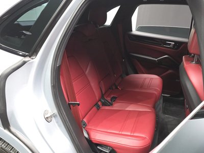 صورة مصغرة 17 لـ 2021 Porsche CAYENNE