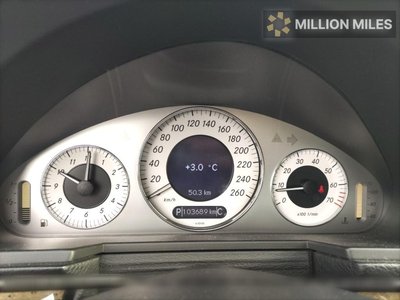 MERCEDES-BENZ E-CLASS - 6