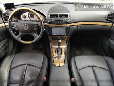 MERCEDES-BENZ E-CLASS - 3