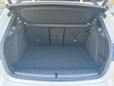 صورة مصغرة 18 لـ 2025 BMW 1 SERIES
