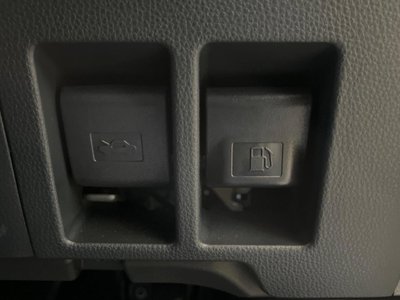 صورة مصغرة 37 لـ 2025 Toyota LAND CRUISER 250
