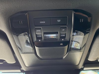 صورة مصغرة 41 لـ 2025 Toyota LAND CRUISER 250