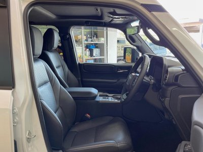 صورة مصغرة 33 لـ 2025 Toyota LAND CRUISER 250