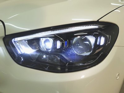 MERCEDES-BENZ E-CLASS - 3