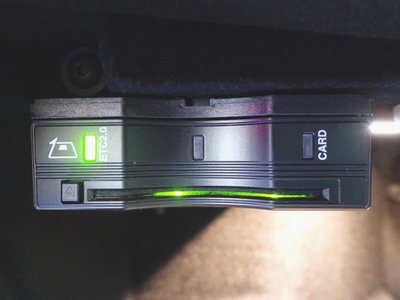 MERCEDES-BENZ E-CLASS - 10