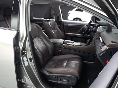 صورة مصغرة 11 لـ 2021 Lexus RX