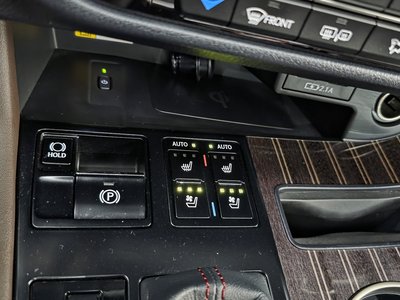 صورة مصغرة 19 لـ 2021 Lexus RX