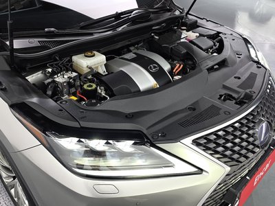 صورة 7 لـ 2021 Lexus RX