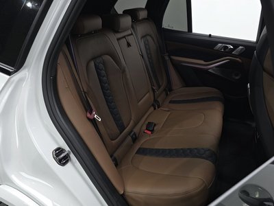 2025 BMW X5 M — миниатюра 18