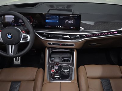 2025 BMW X5 M photo 5