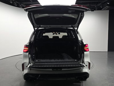 2025 BMW X5 M — миниатюра 26