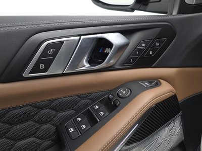 2025 BMW X5 M — миниатюра 27