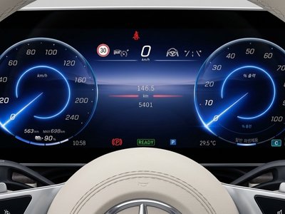 2026 Mercedes-BENZ EQE photo 8