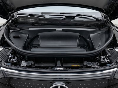 2026 Mercedes-BENZ EQE photo 7