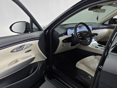 صورة مصغرة 13 لـ 2024 Genesis GV70
