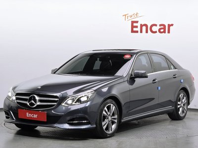 MERCEDES-BENZ E-CLASS - 1