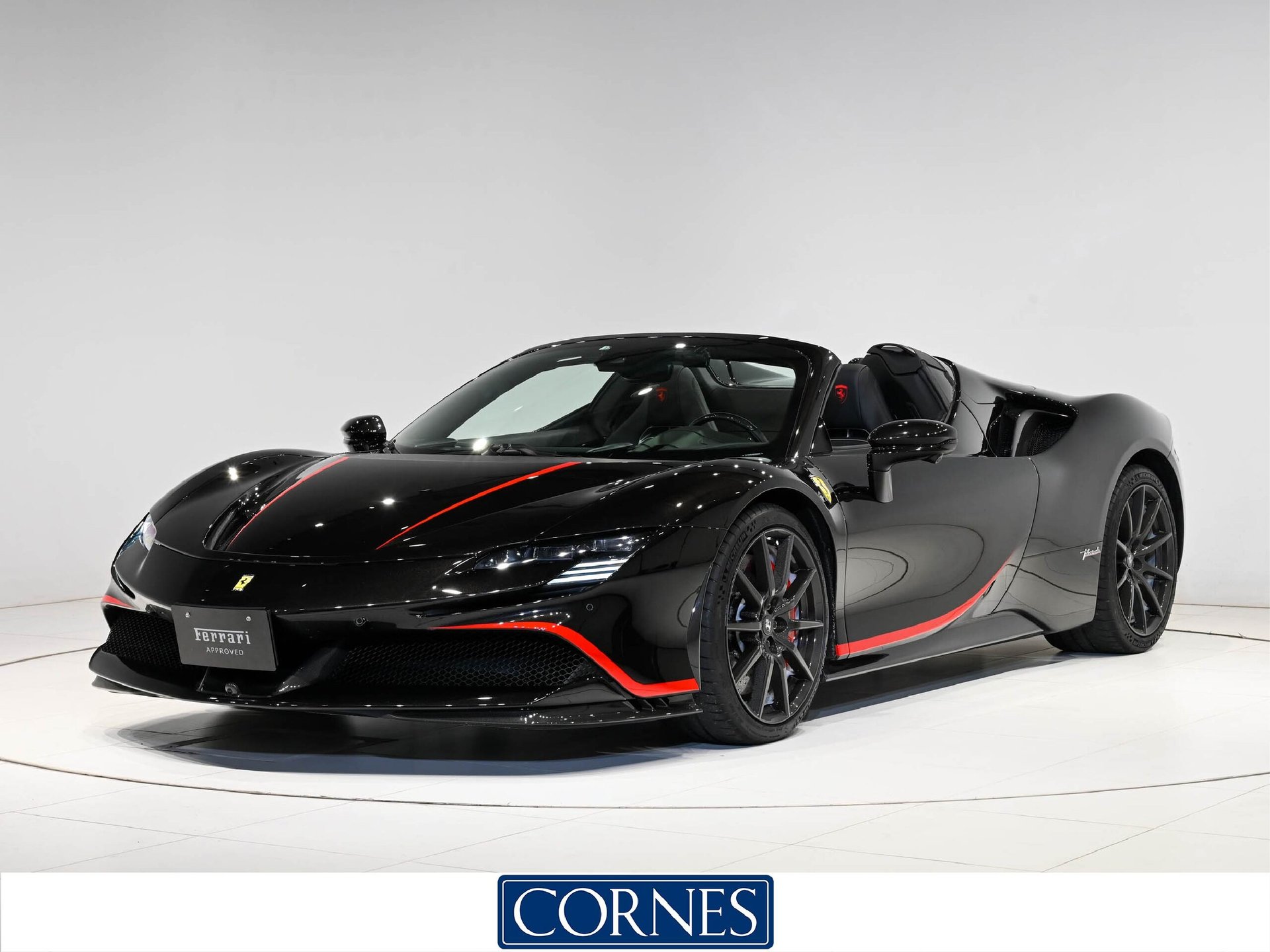 FERRARI SF90 SPIDER - View 1