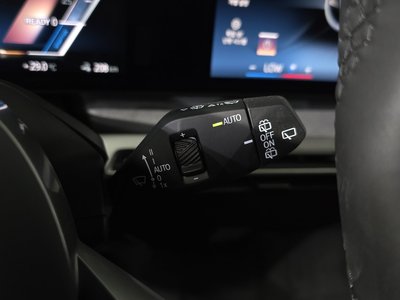 2025 BMW IX 缩略图 26