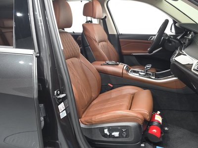 2022 BMW X5 — миниатюра 17