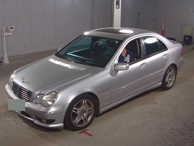 MERCEDES-BENZ C-CLASS AMG - 4