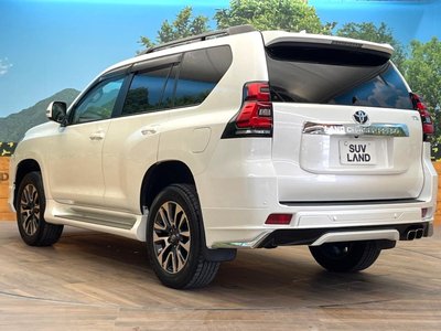 2023 Toyota LAND CRUISER PRADO — миниатюра 24