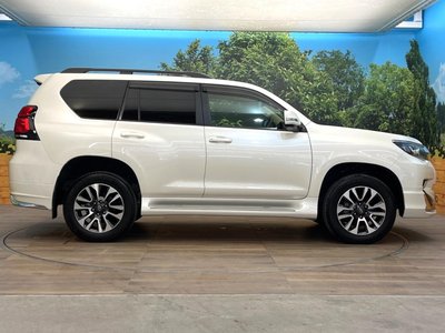 2023 Toyota LAND CRUISER PRADO — миниатюра 26