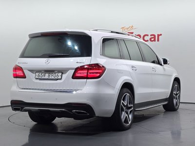 MERCEDES-BENZ GLS - 3