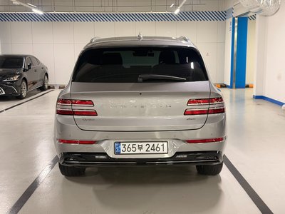صورة 3 لـ 2022 Genesis GV80