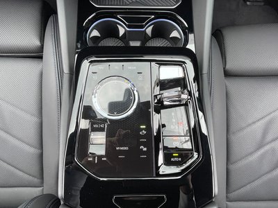 2024 BMW 5 SERIES — миниатюра 30
