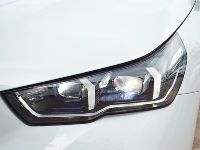 2024 BMW 5 SERIES — миниатюра 77