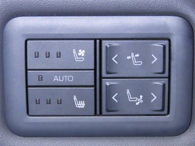 صورة مصغرة 32 لـ 2025 Toyota VELLFIRE