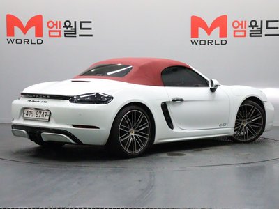 صورة 3 لـ 2018 Porsche 718
