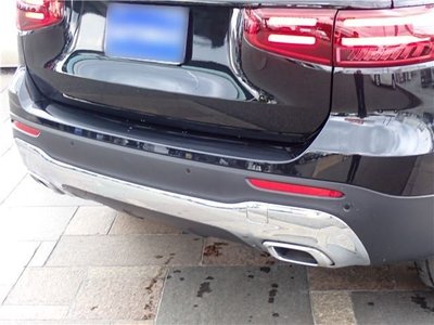 MERCEDES-BENZ GLB - 9
