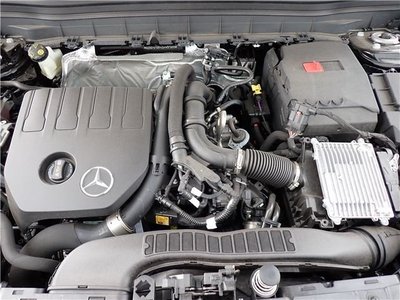 MERCEDES-BENZ GLB - 10