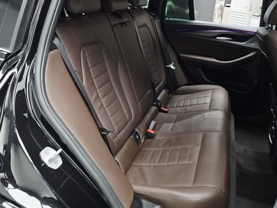 2025 BMW X4 — миниатюра 17