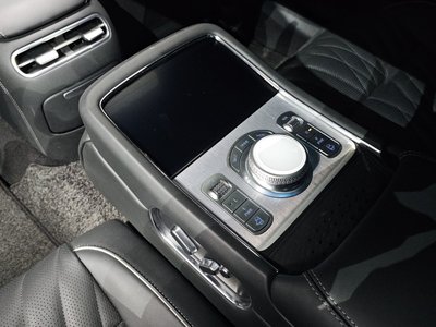 2022 Genesis G90 (RS4) — миниатюра 19