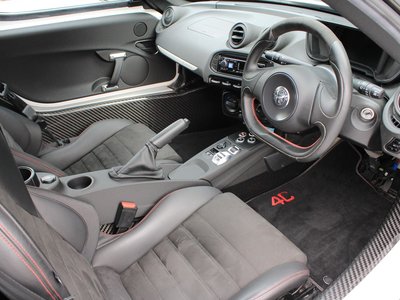 صورة 2 لـ 2018 ALFA Romeo 4C