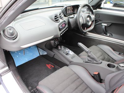 صورة 9 لـ 2018 ALFA Romeo 4C