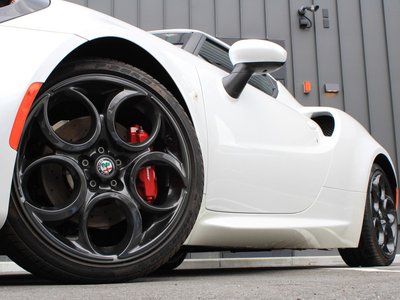 صورة 3 لـ 2018 ALFA Romeo 4C
